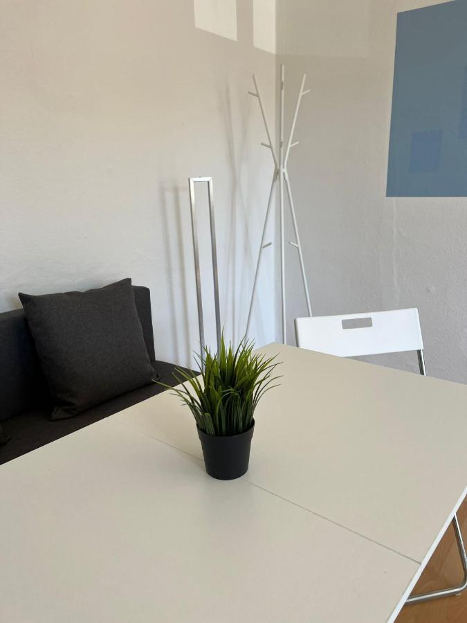 Privatzimmer Im Herzen Von อิปโฮเฟิน ภายนอก รูปภาพ