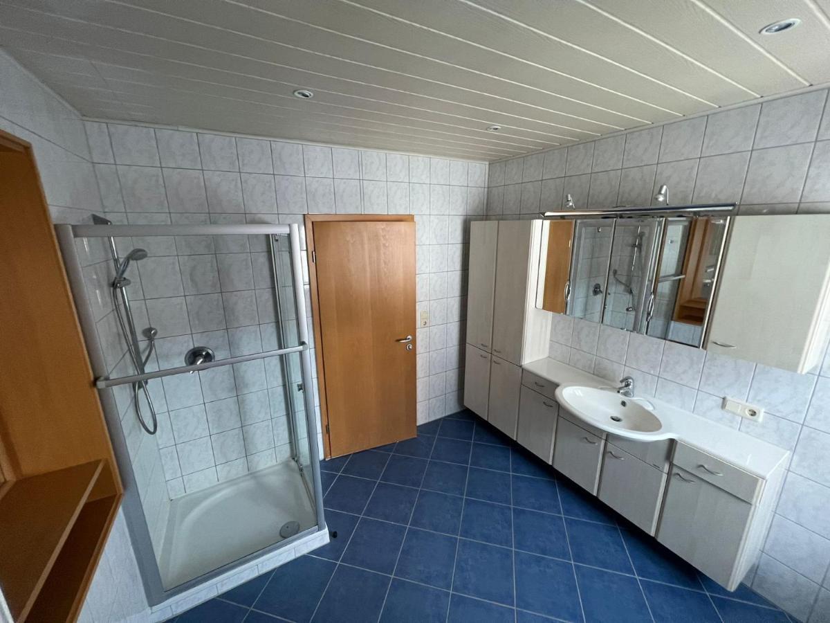Privatzimmer Im Herzen Von อิปโฮเฟิน ภายนอก รูปภาพ