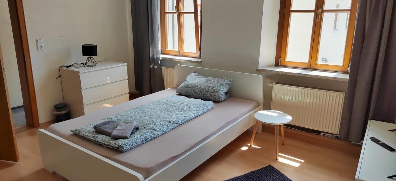 Privatzimmer Im Herzen Von อิปโฮเฟิน ภายนอก รูปภาพ